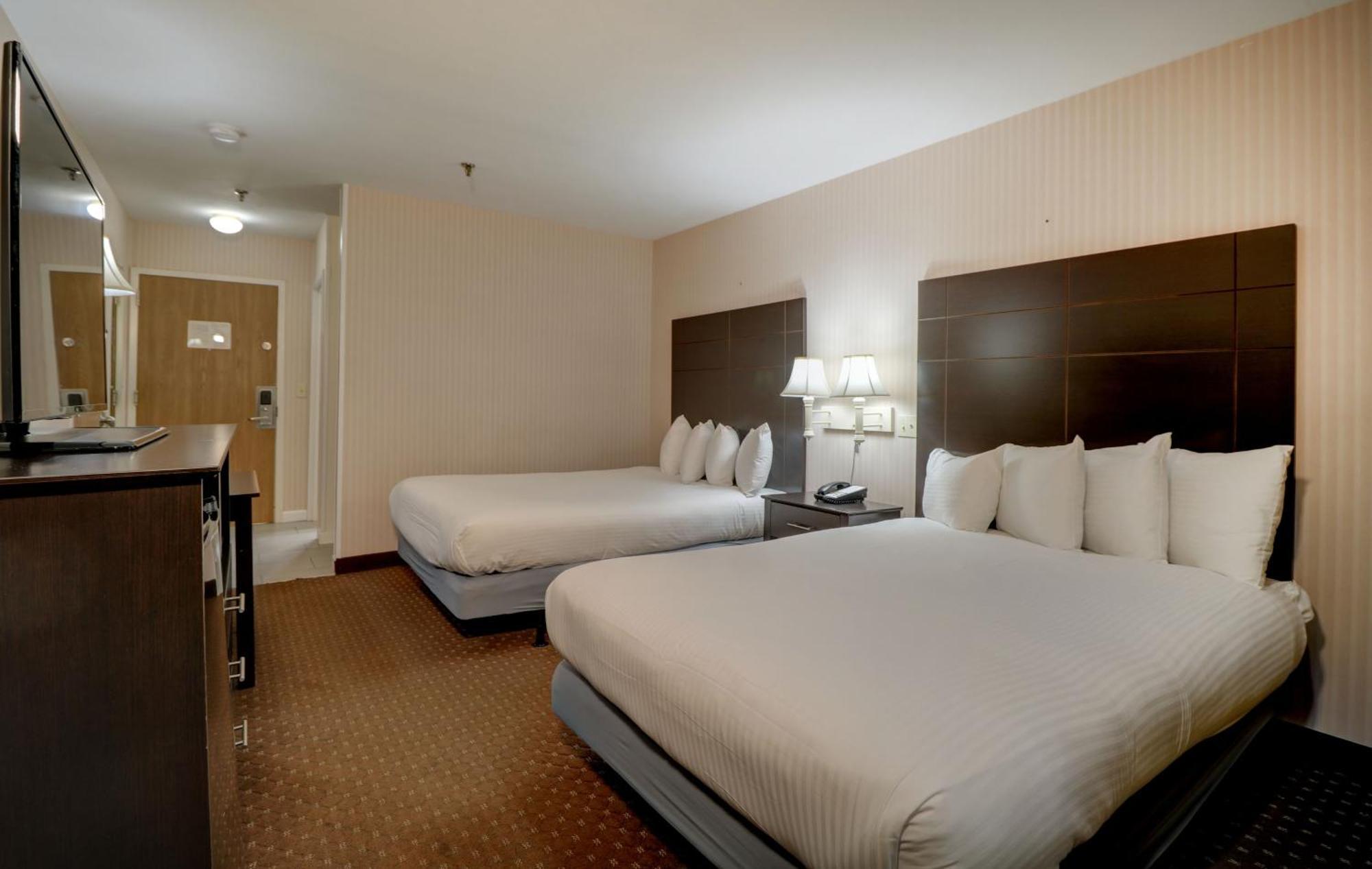Anchorage Inn And Suites Портсмут Экстерьер фото